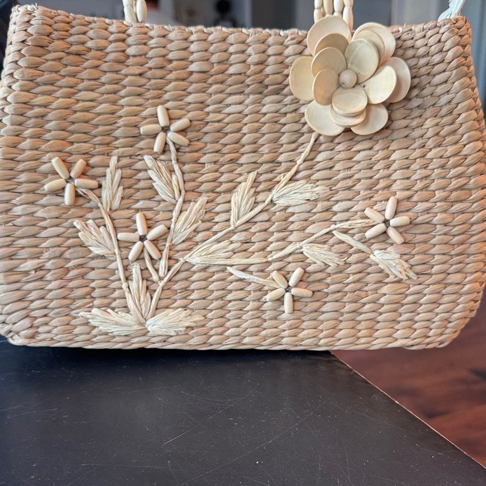 Elegant Tan Woven Floral Handbag